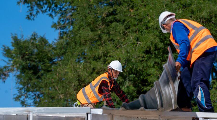 Professional residential roofers in Hawks, MI